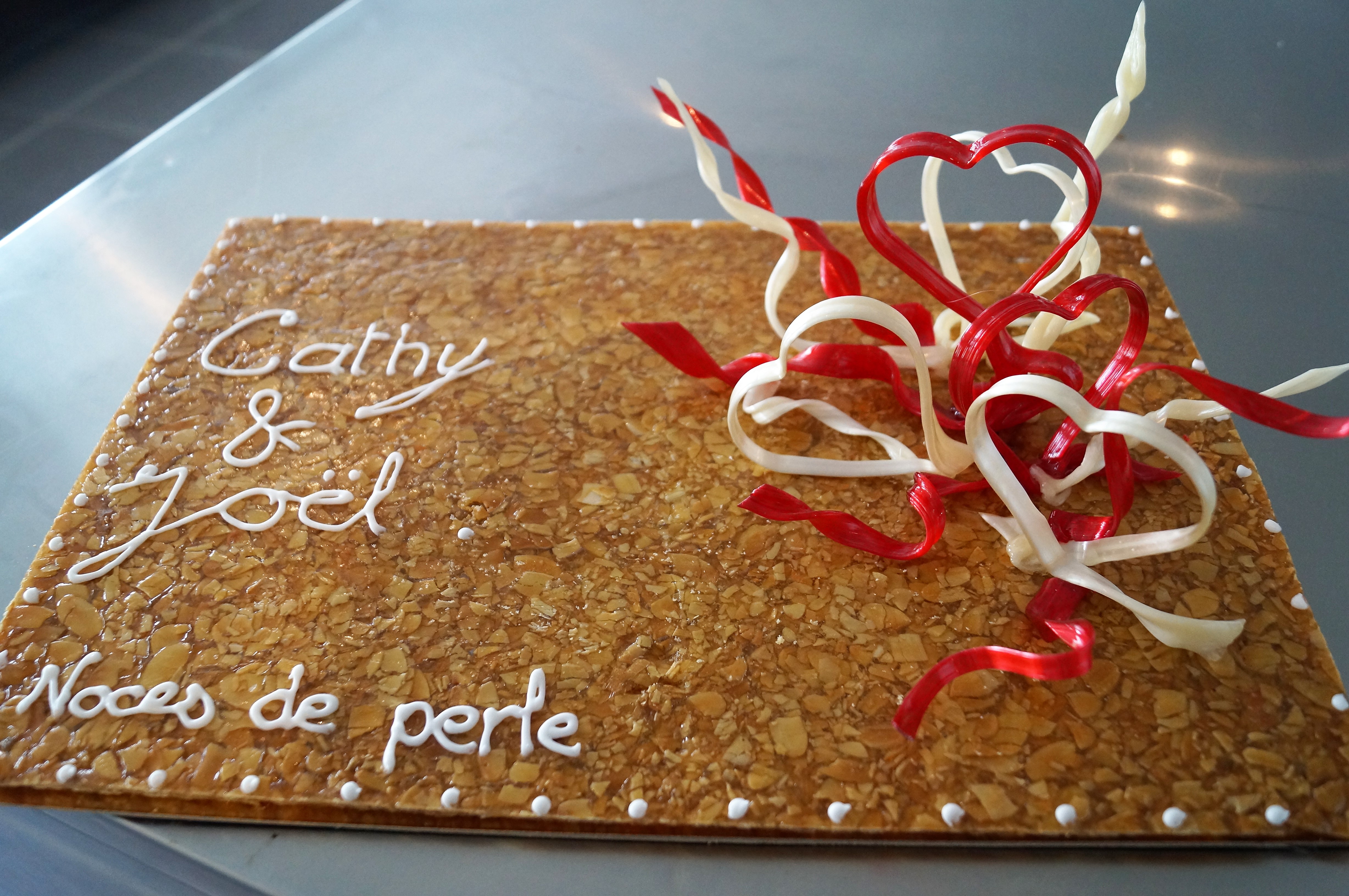 Coeurs sucre tiré sur nougatine