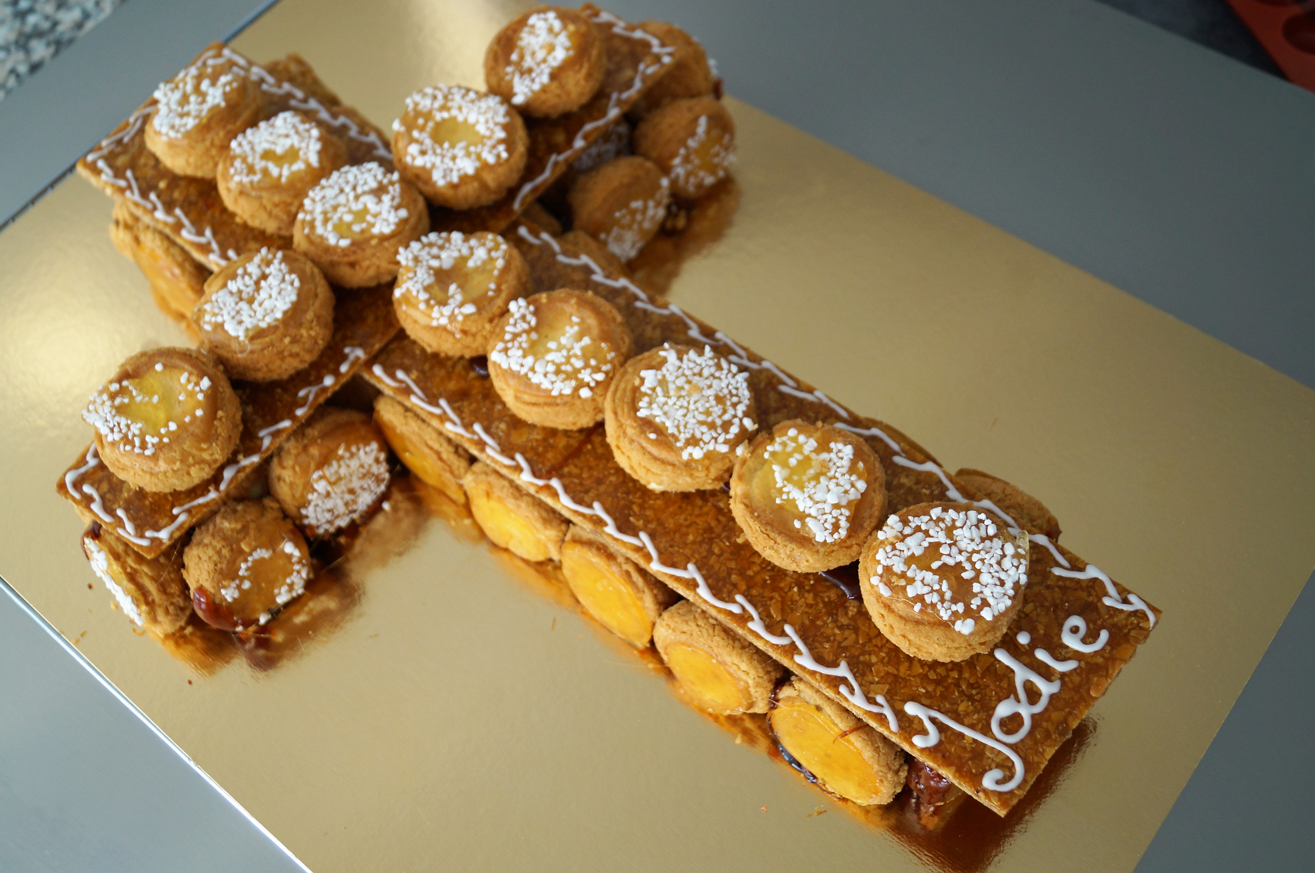 pièce montée ¨croix¨