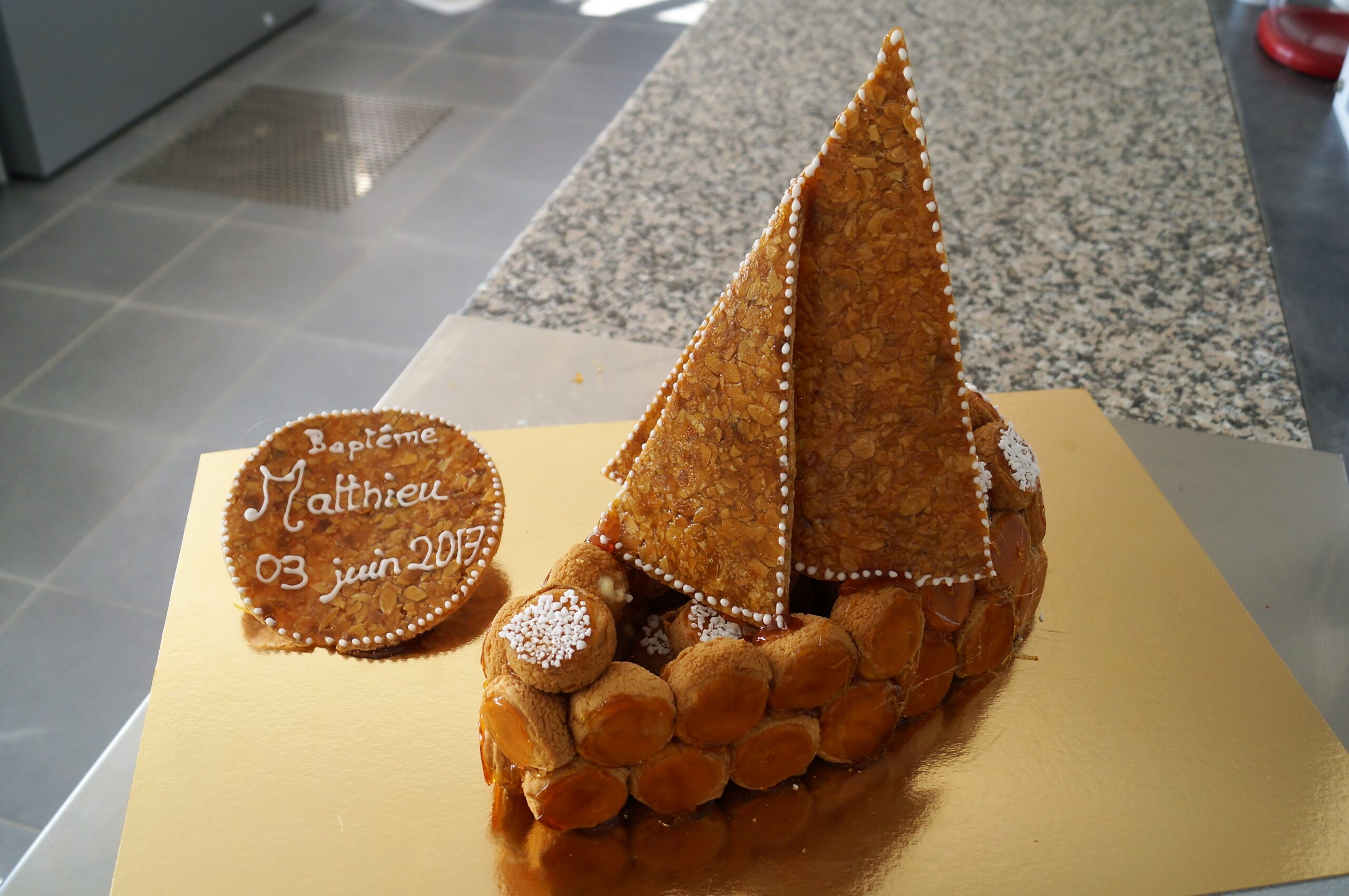 Pièce montée voilier