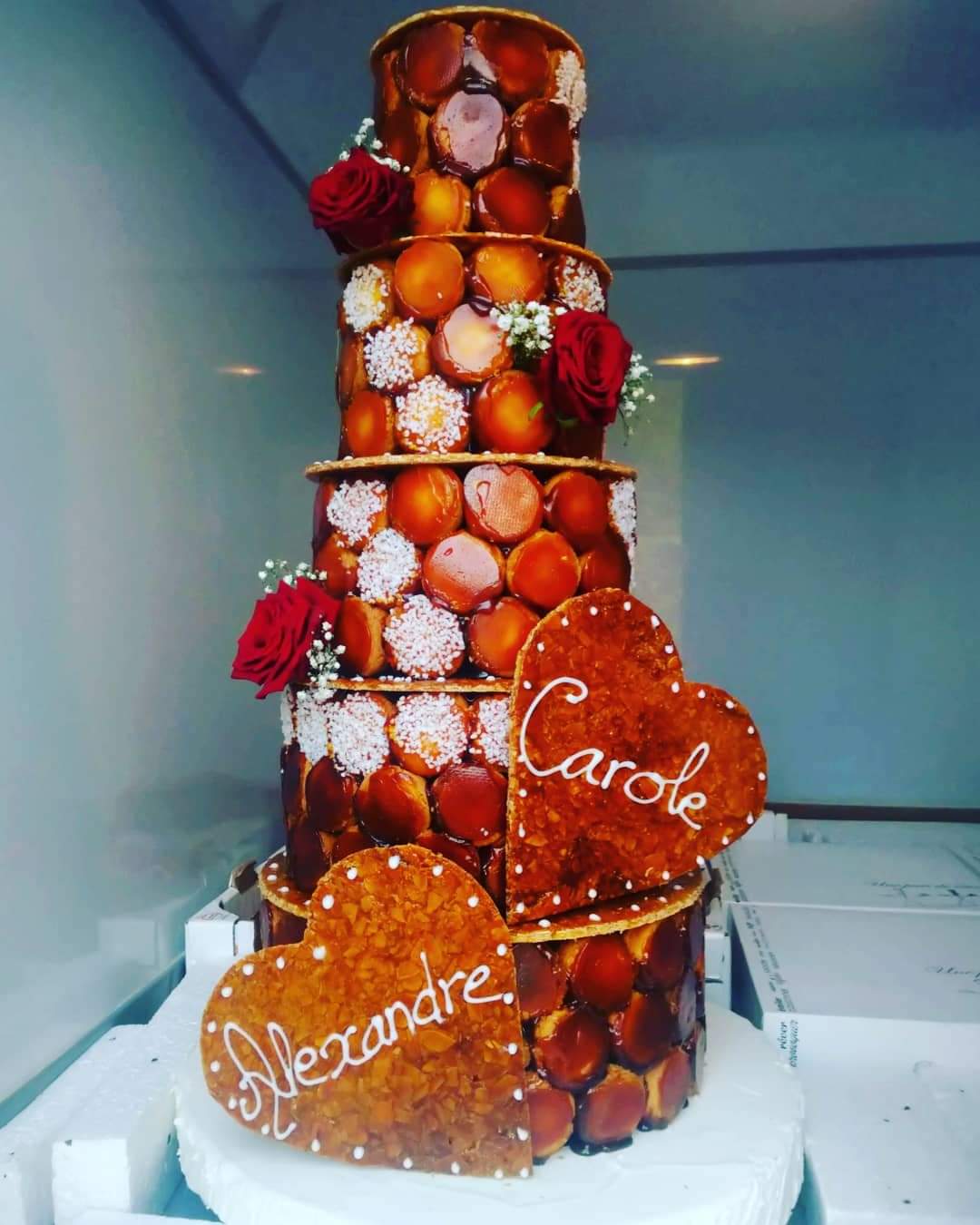 piece montee fleurs coeurs